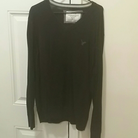 Sweater - Picture 1 of 2